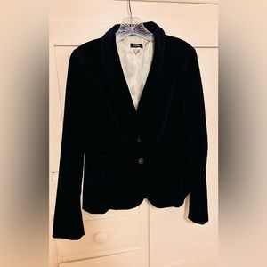 Dark dark blue velvet JCrew blazer, perfect condition, size 6Tall